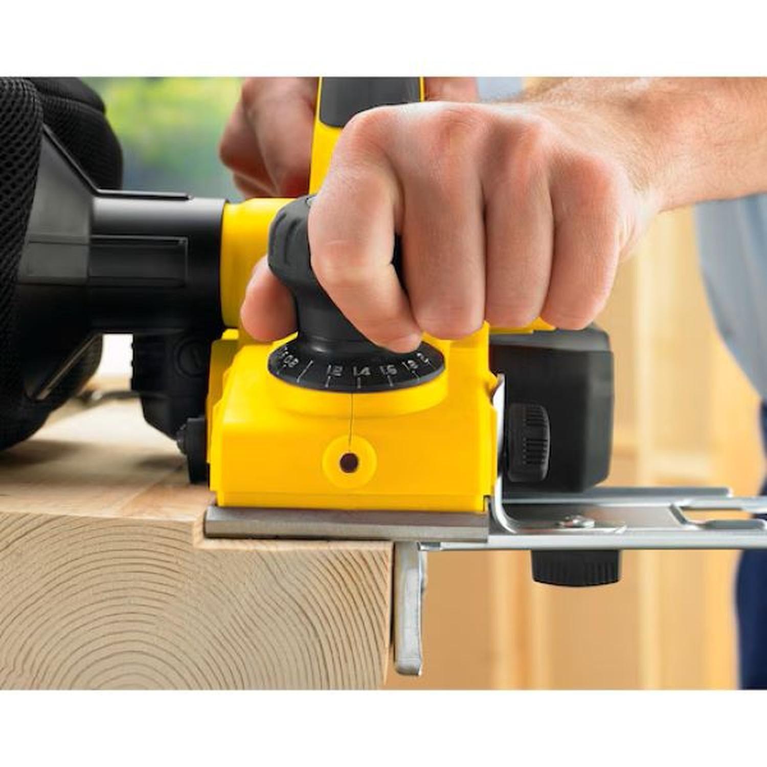 Cepillo Eléctrico 750W 2mm STPP7502-B2C Stanley-5