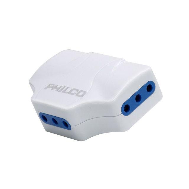 Enchufe Triple Plano 2500W 10A Blanco-3