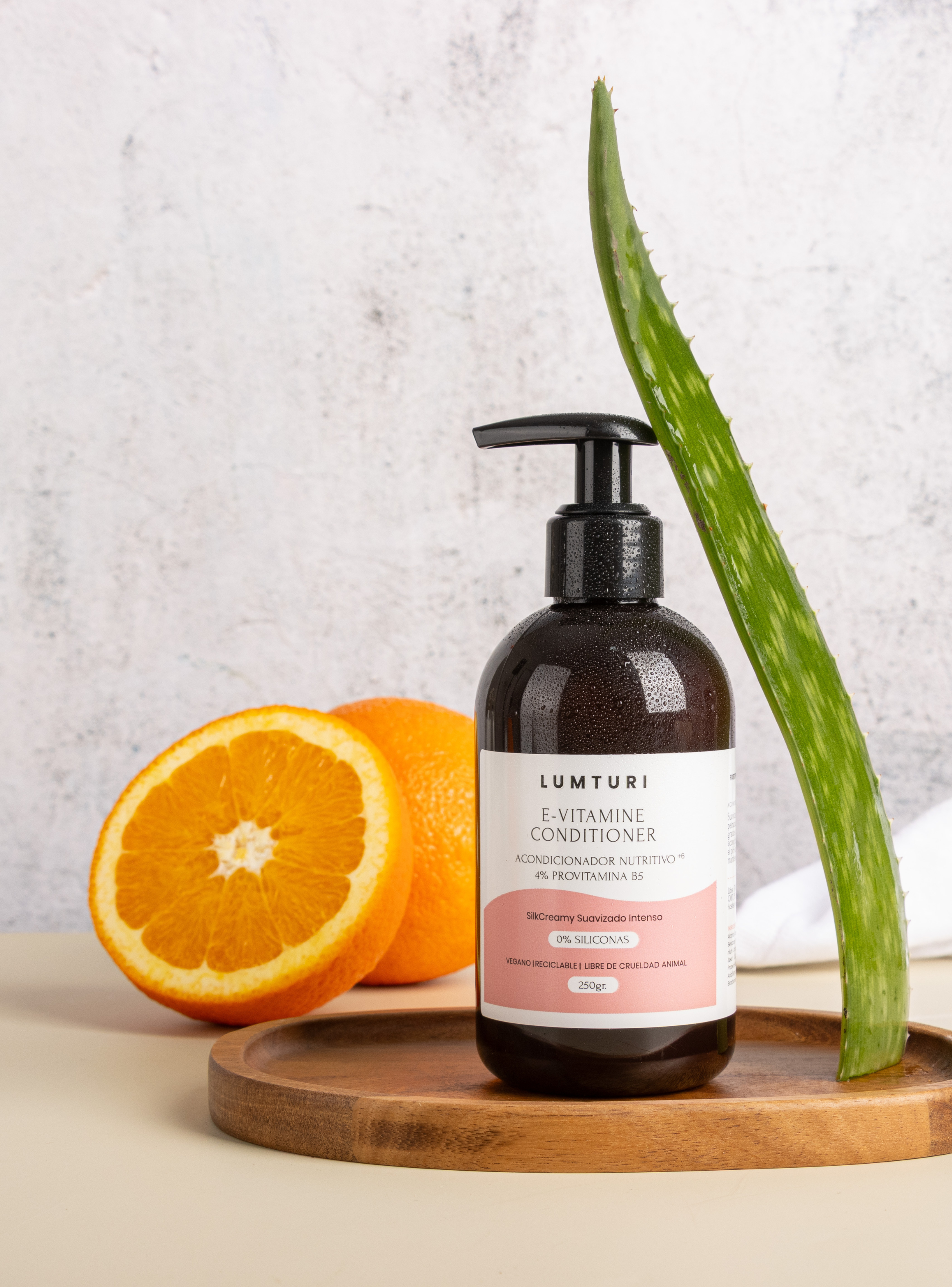 E-Vitamine Conditioner Para Puntas Secas Formato Hidratante 250ml-2
