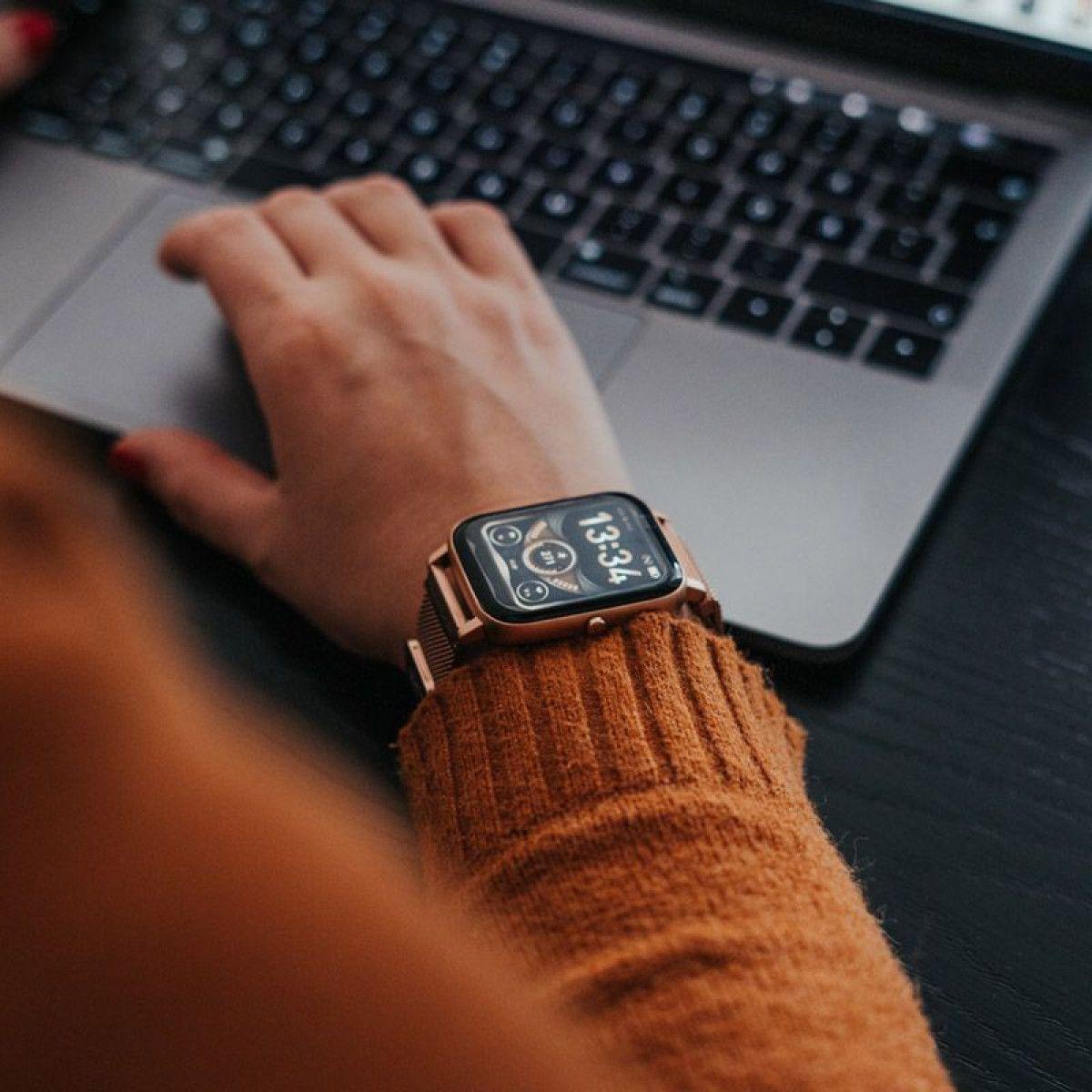 RELOJ SMARTWATCH REEBOK UNISEX RELAY-GOLD-4