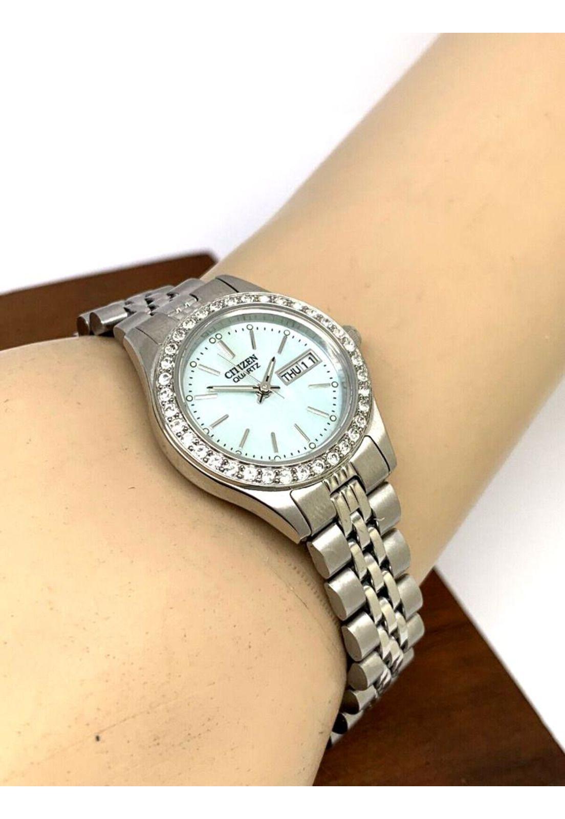 Reloj Citizen Mujer EQ0530-51N CLASIC QUARTZ-4