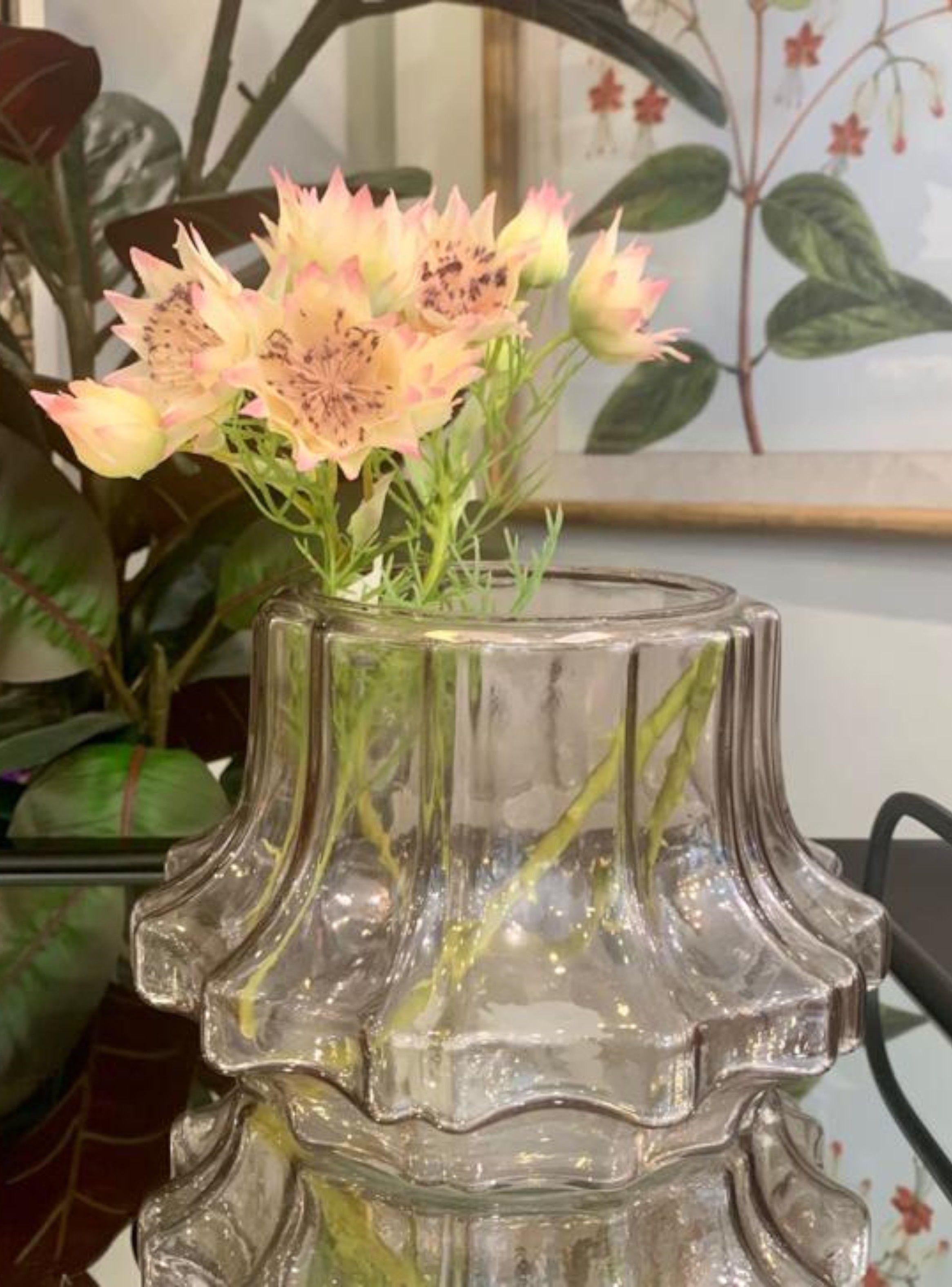 Florero vidrio palo rosa 24x24x13 cms-1