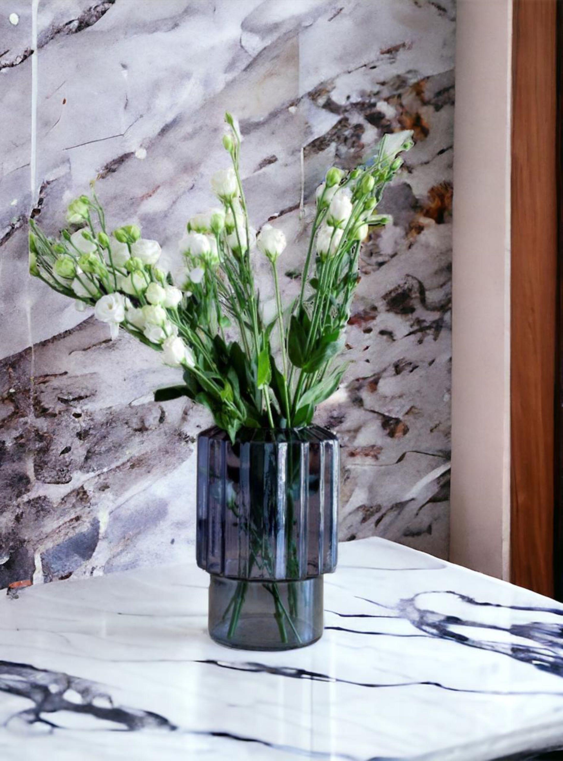 Florero  vidrio bianca blue 23 cms-2