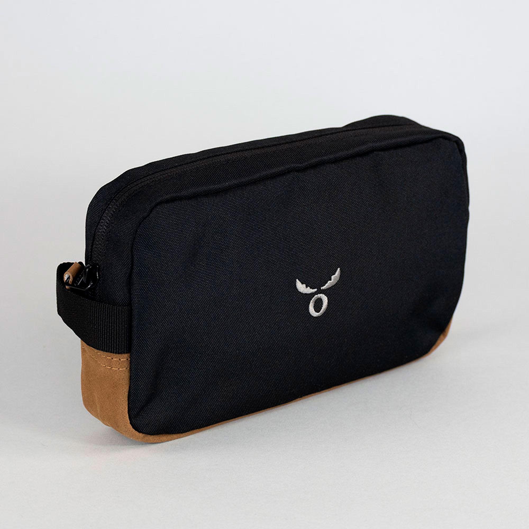 ESTUCHE MANHATTAN BLACK MOOSE-1