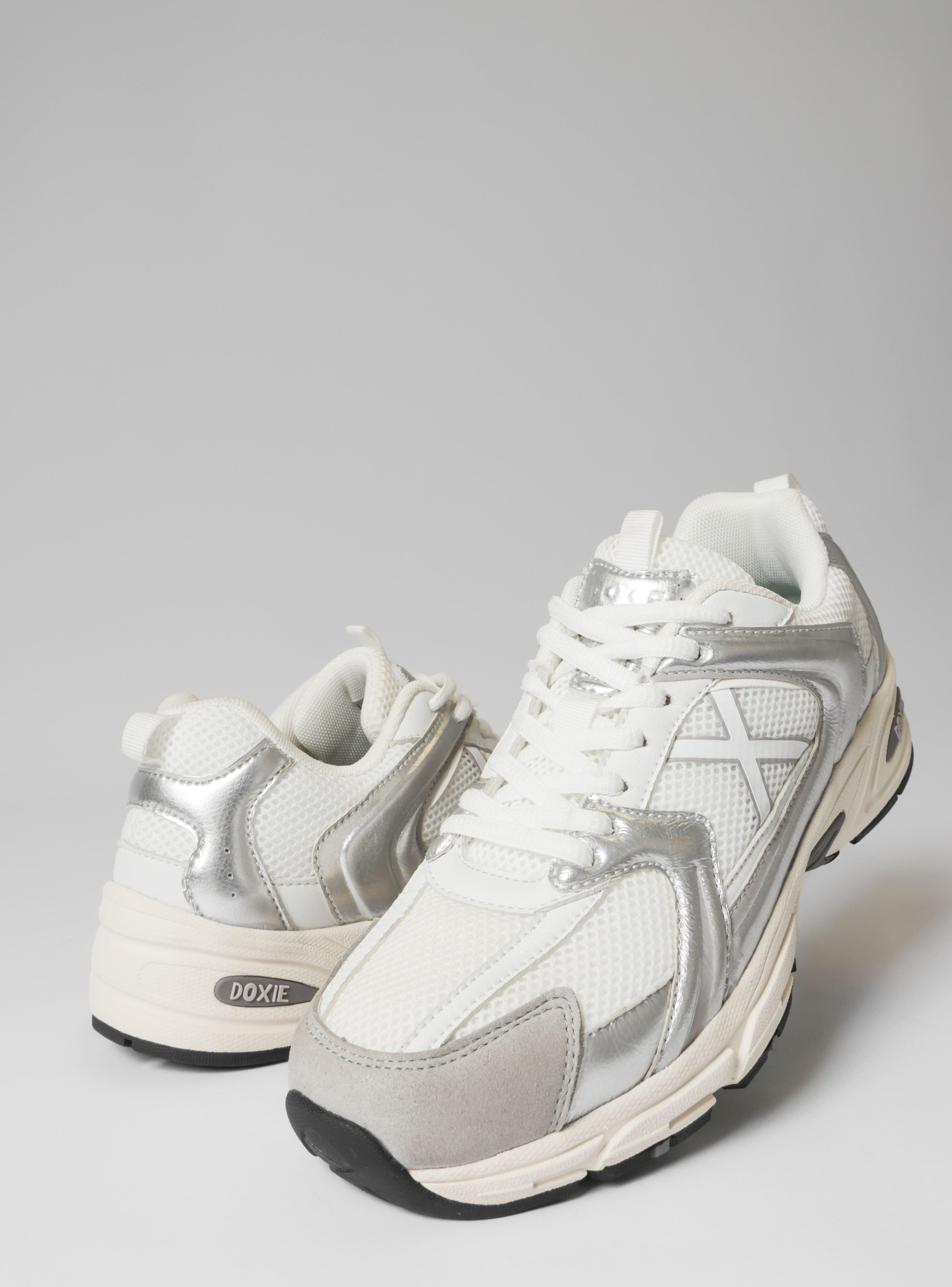 Zapatilla Urbana Shibuya Plateado Doxie - DXU0004-1