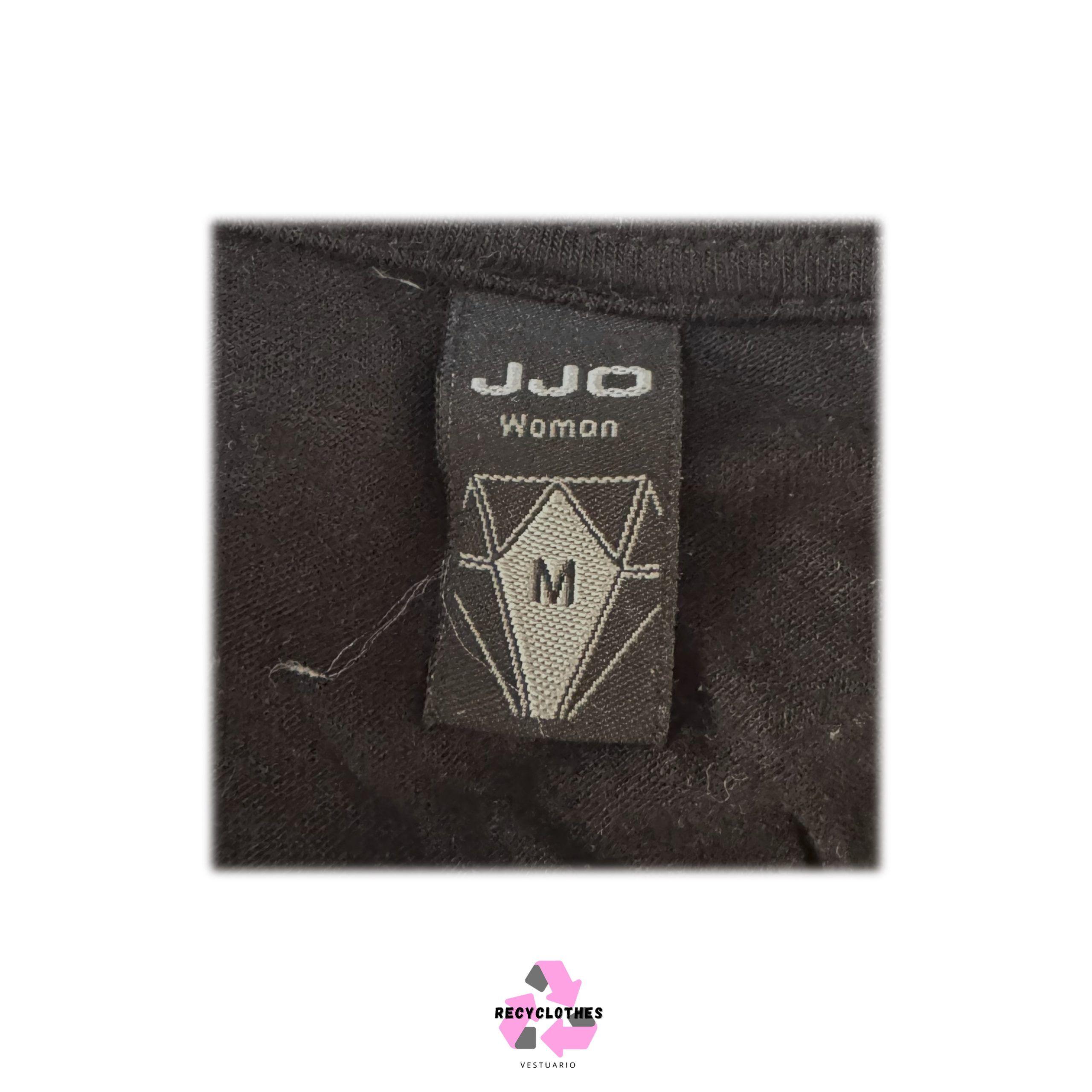 Polera Negra M JJO-3