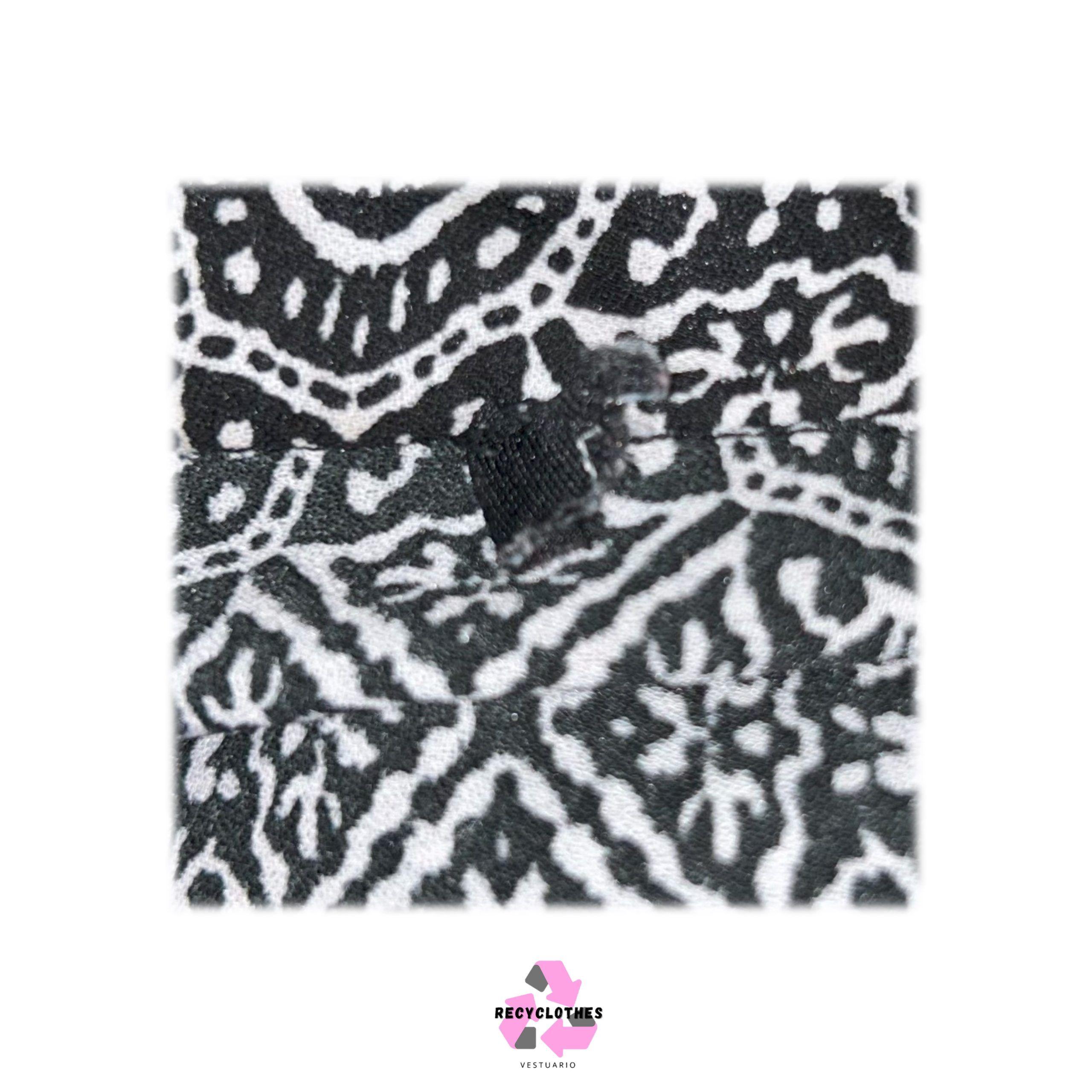 Blusa Negra BNX Talla XXL-3
