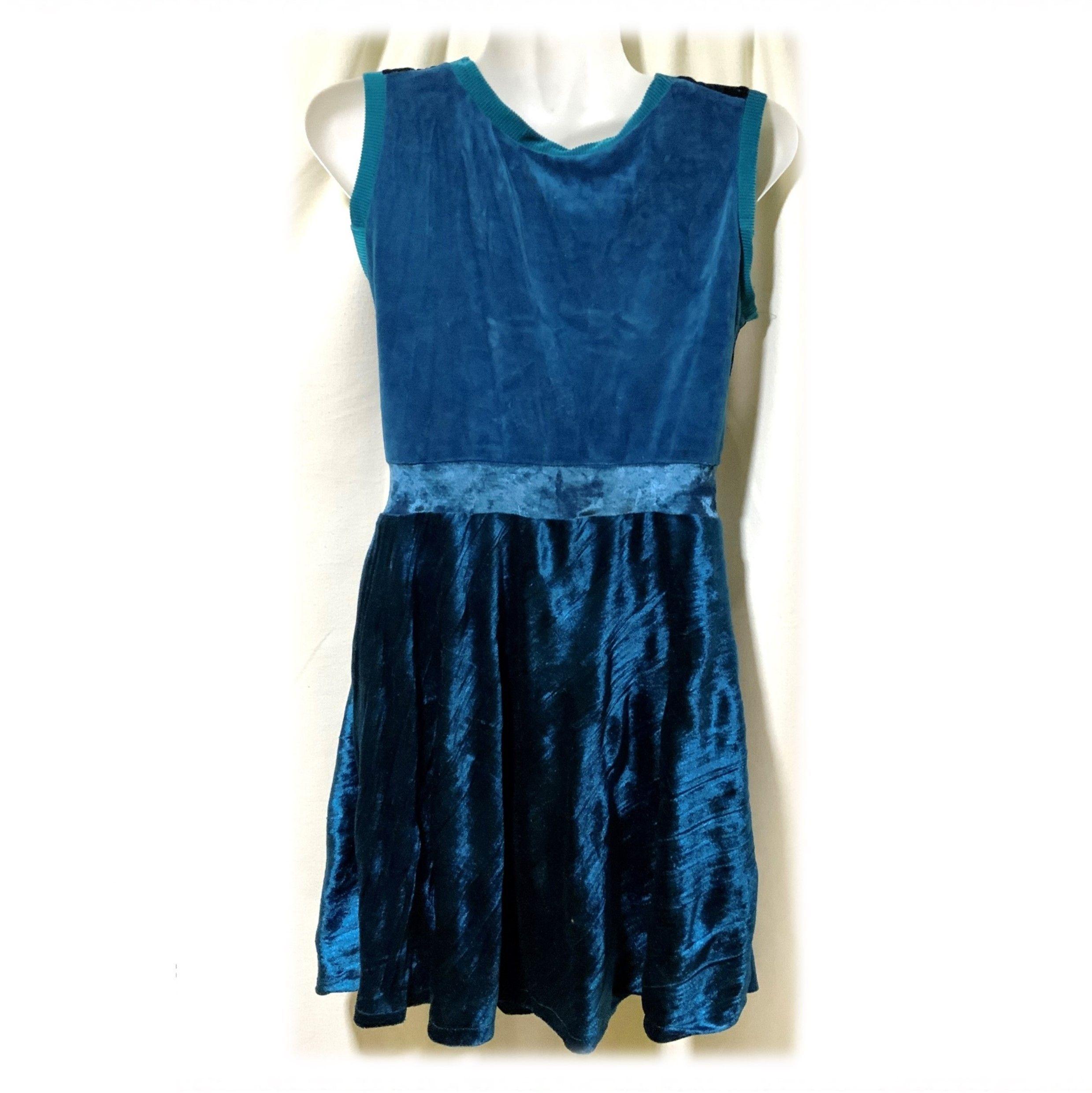 Vestido Turquesa U-2