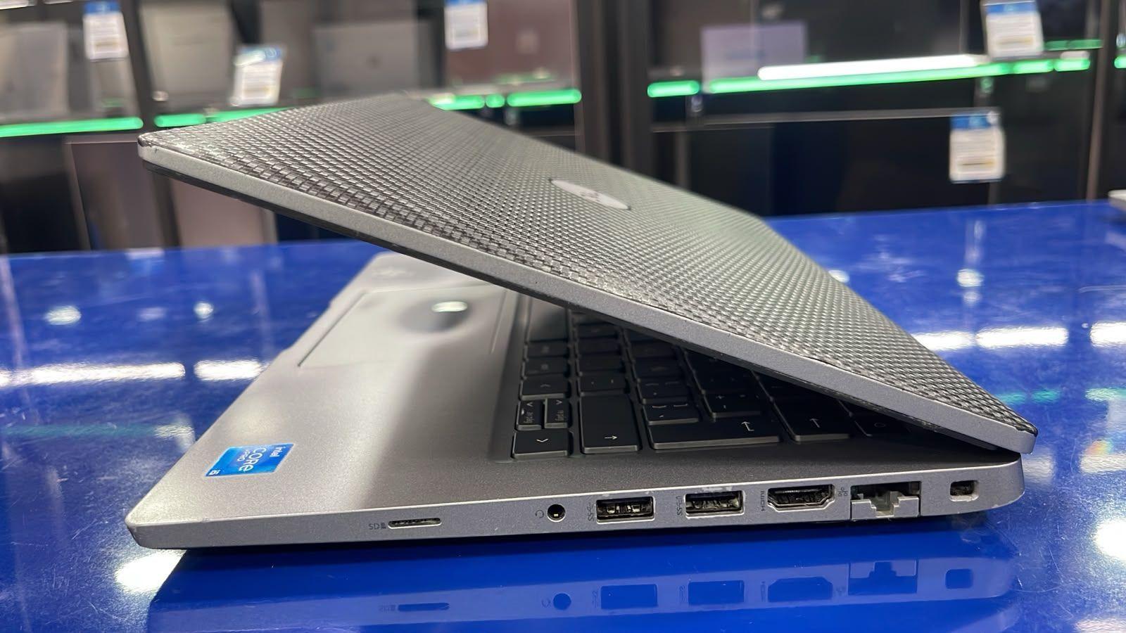 Dell Latitude 5430 i7-12°16 GB RAM/SSD 512 GB REACONDICIONADO-4