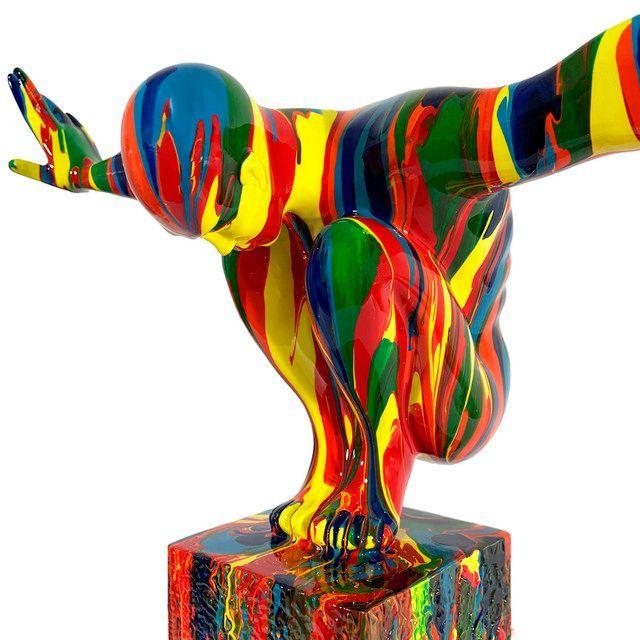 Adorno Escultura Atleta en Equilibrio Minimalista Abstracto-0