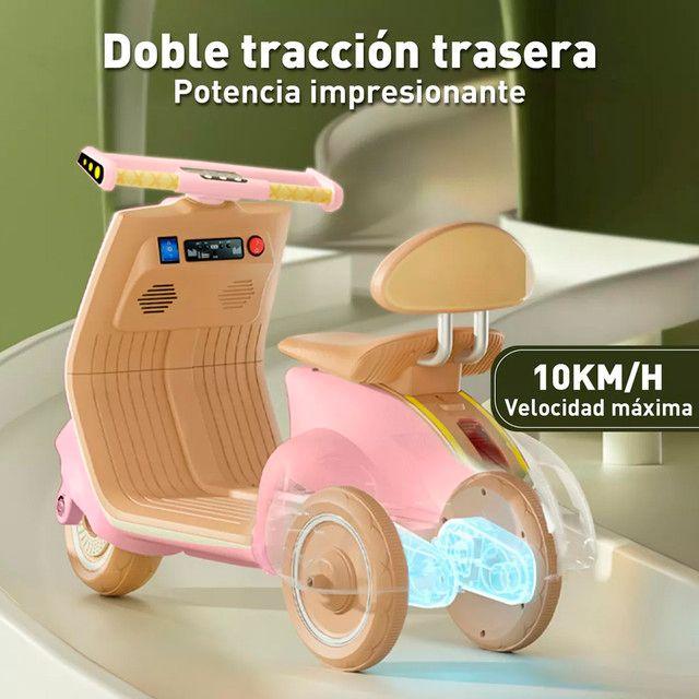 Moto eléctrica de niña Vespa-2