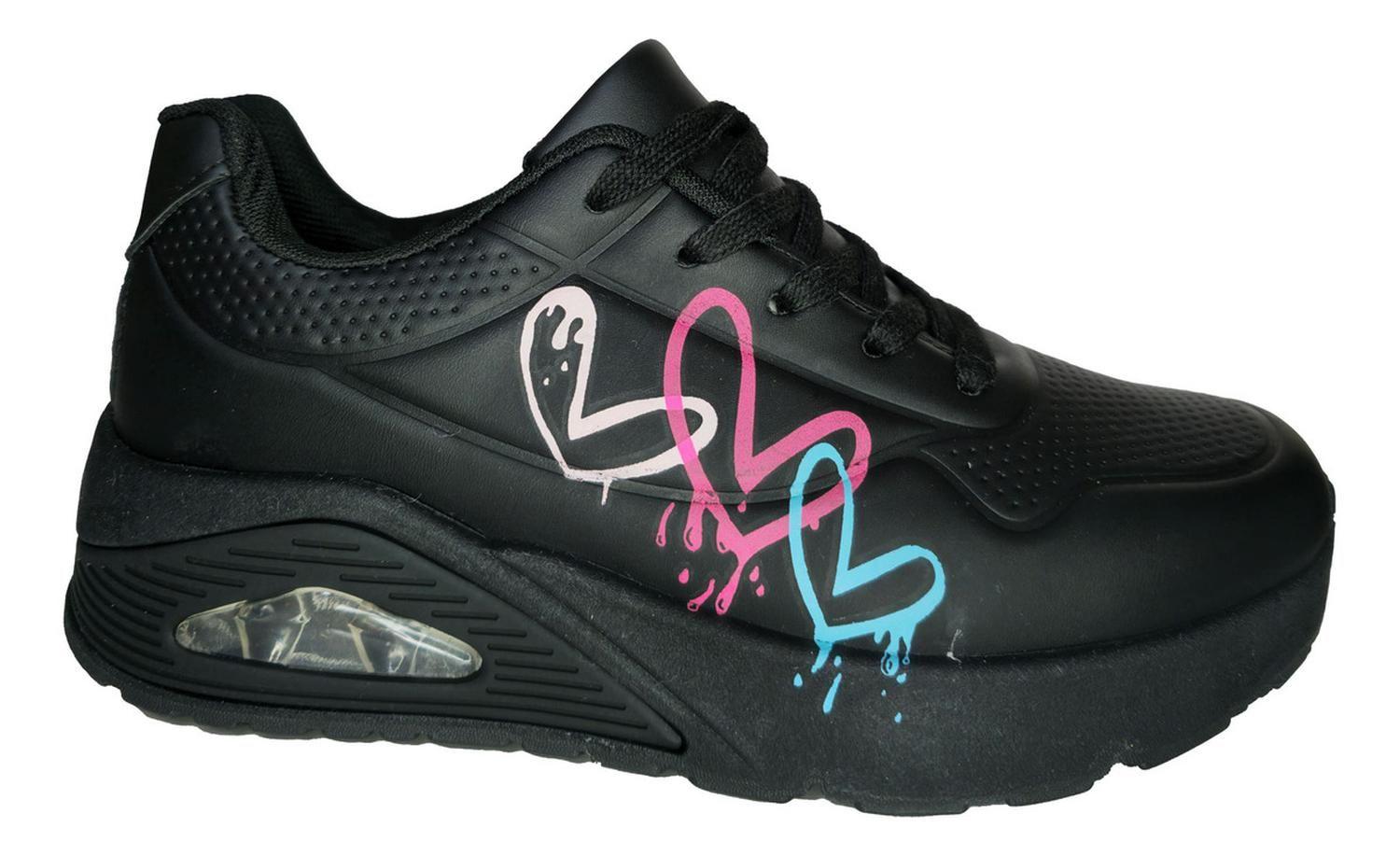 Zapatillas Modernas Con Corazones Y Comodidad Superior 7625-0