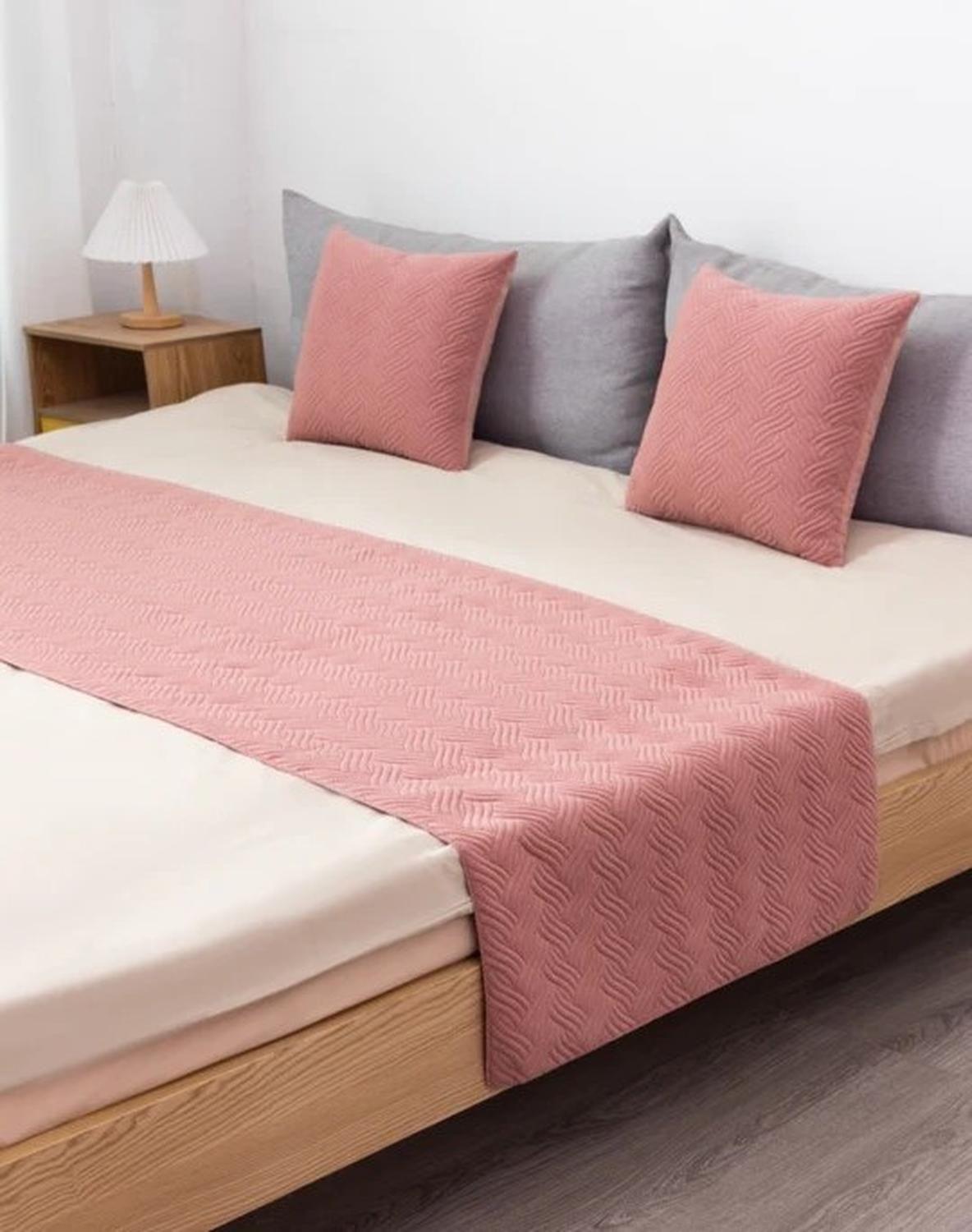 Set Piecera + Dos Fundas De Cojín Plush Trenzado Variedad-1