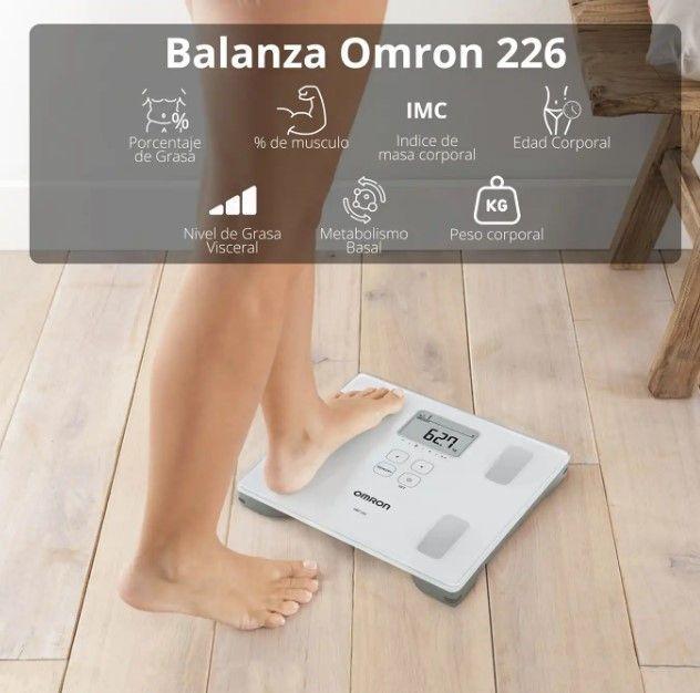 Balanza Digital de Composición Corporal Omron HBF 226 (Medición Adulto y Niño)-2