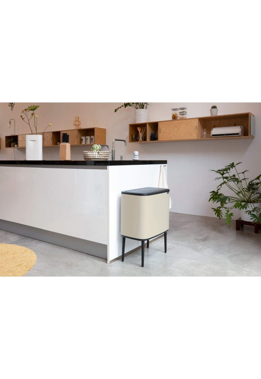 Basurero Bo Touch 36 Lt Soft Beige-3