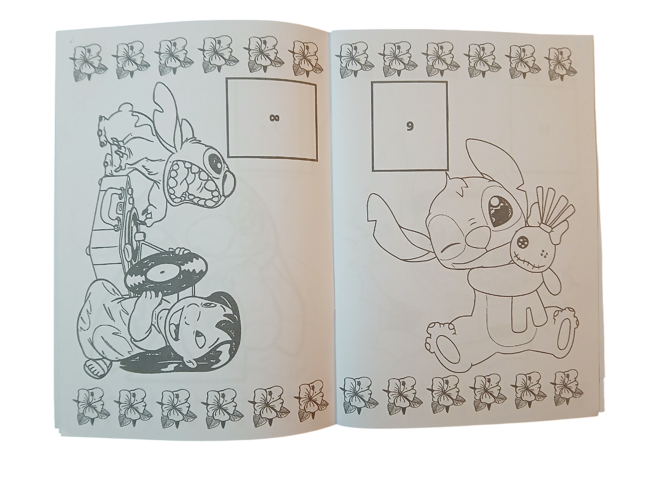 Libro para pintar Lilo y Stitch con stickers-2