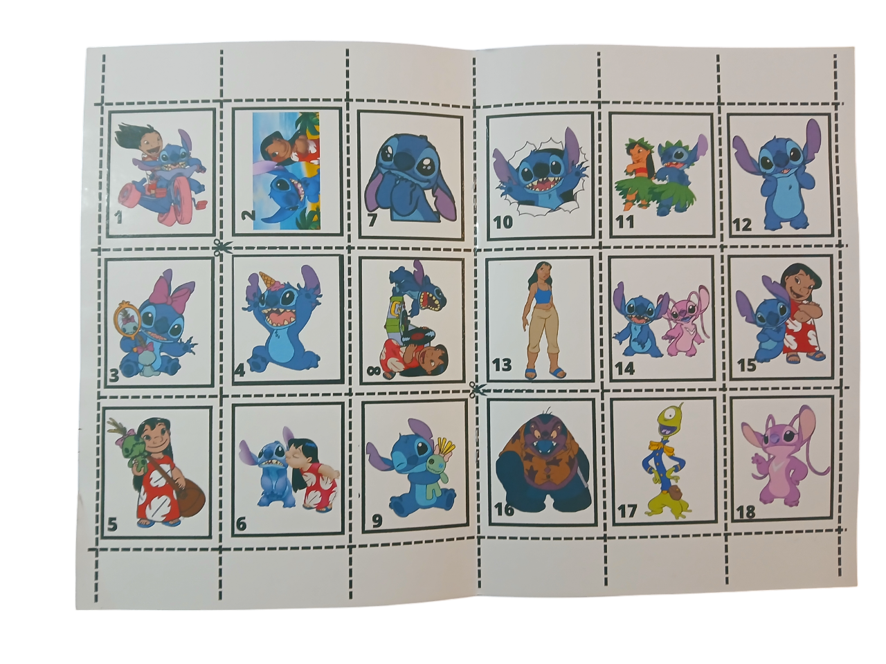 Libro para pintar Lilo y Stitch con stickers-4