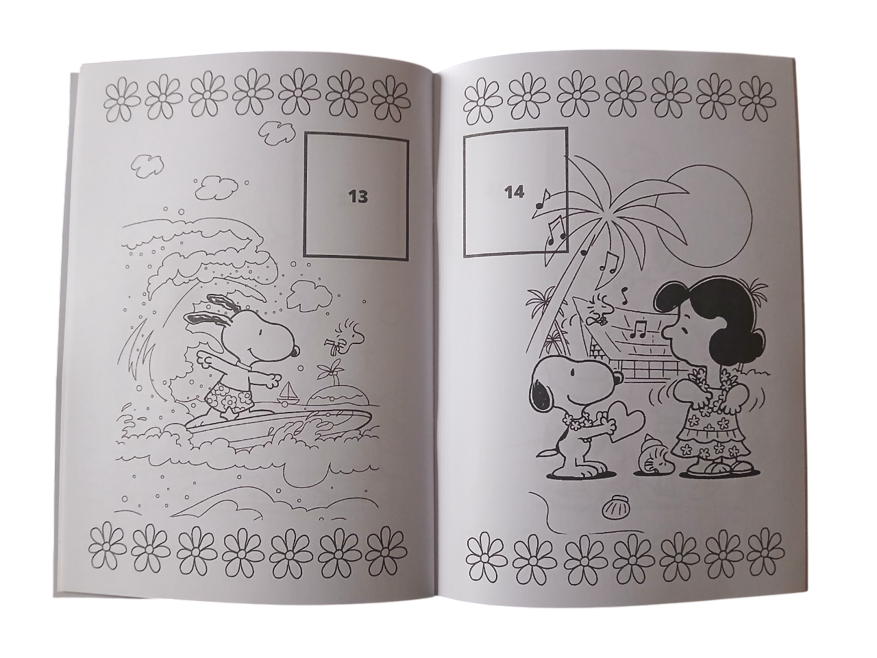 Libro para pintar Snoopy con stickers-3