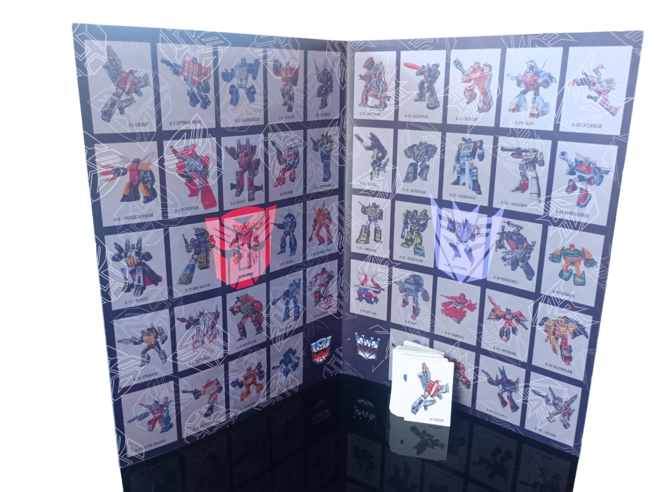Transformer Coleccionador de stickers + todas sus láminas-3