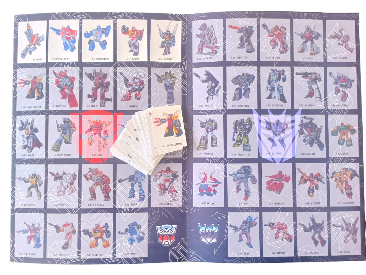 Transformer Coleccionador de stickers + todas sus láminas-4