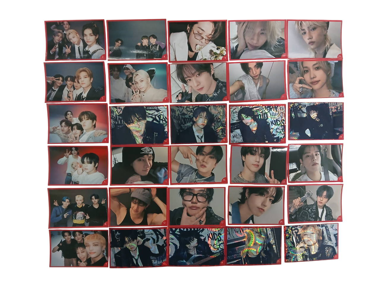 Mini Álbum StrayKids + Todas Sus Láminas A Pegar-4