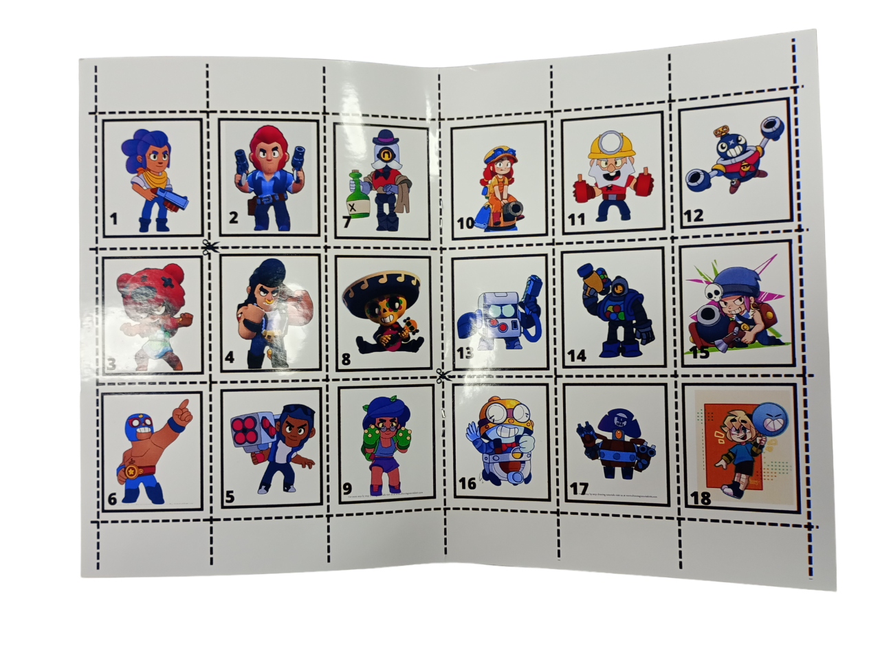 Libro para pintar Brawl Stars con stickers-4