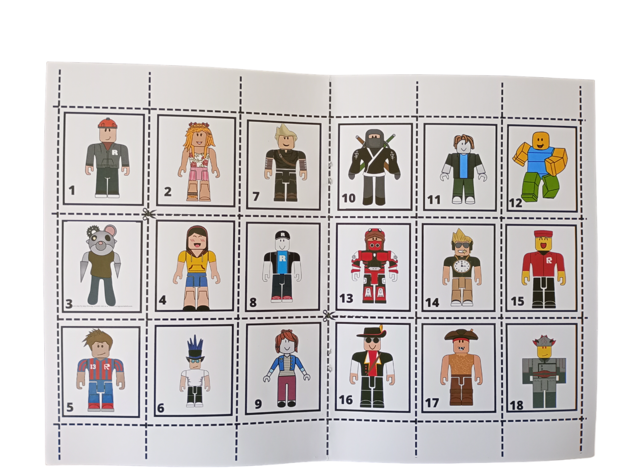 Libro Para Pintar Roblox con stickers-4