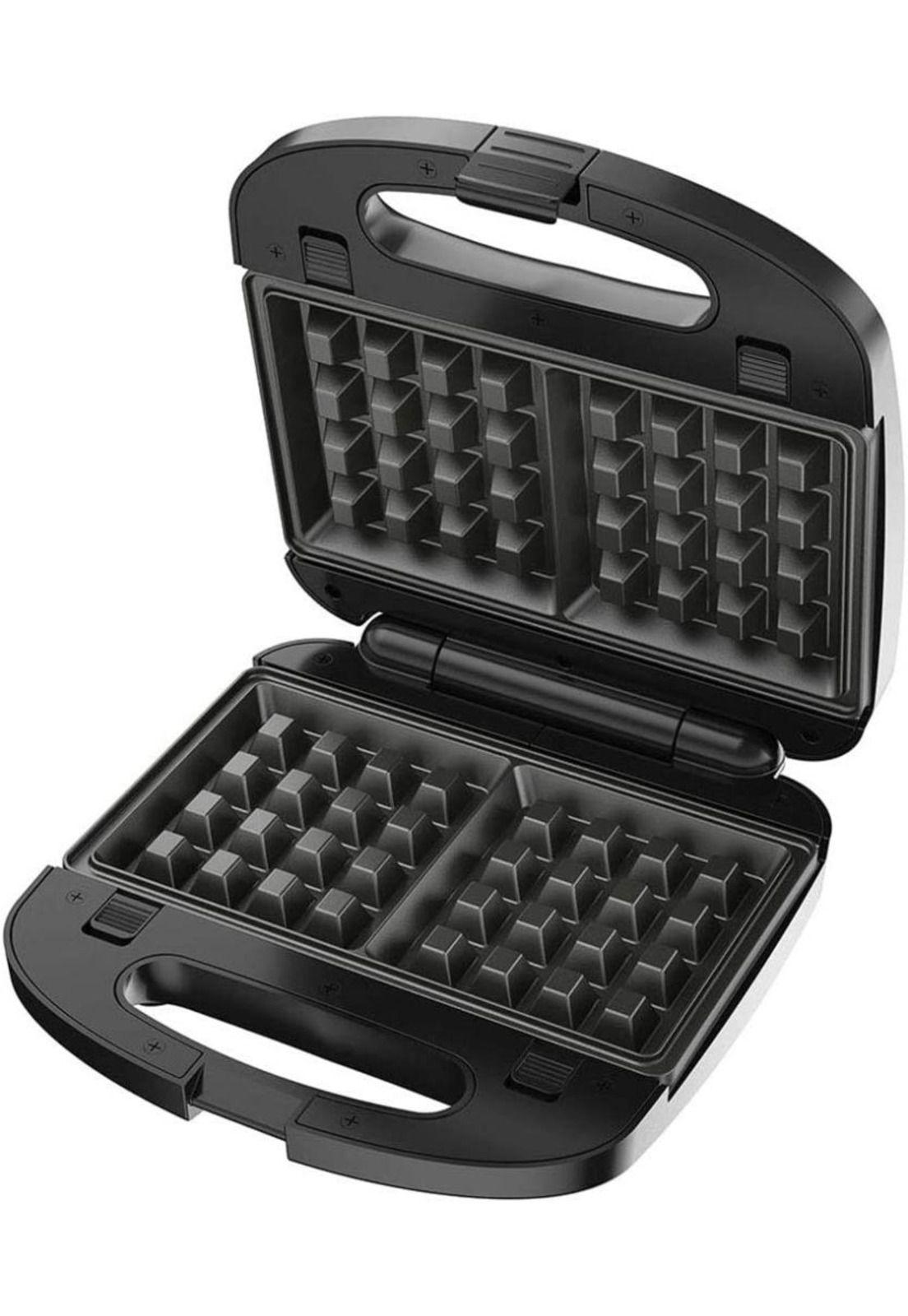 Sandwichera + Parrilla + Waflera Black + Decker WM2000S-CL-2