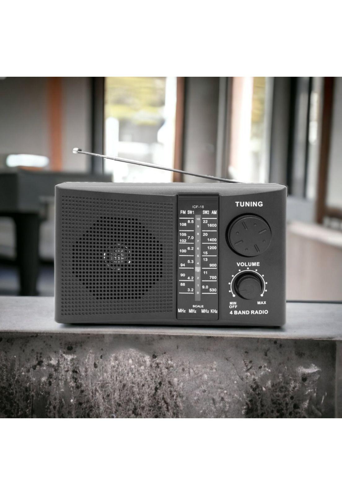 Radio AM / FM Multibandas Recargable a Pilas y Corriente 18R-4