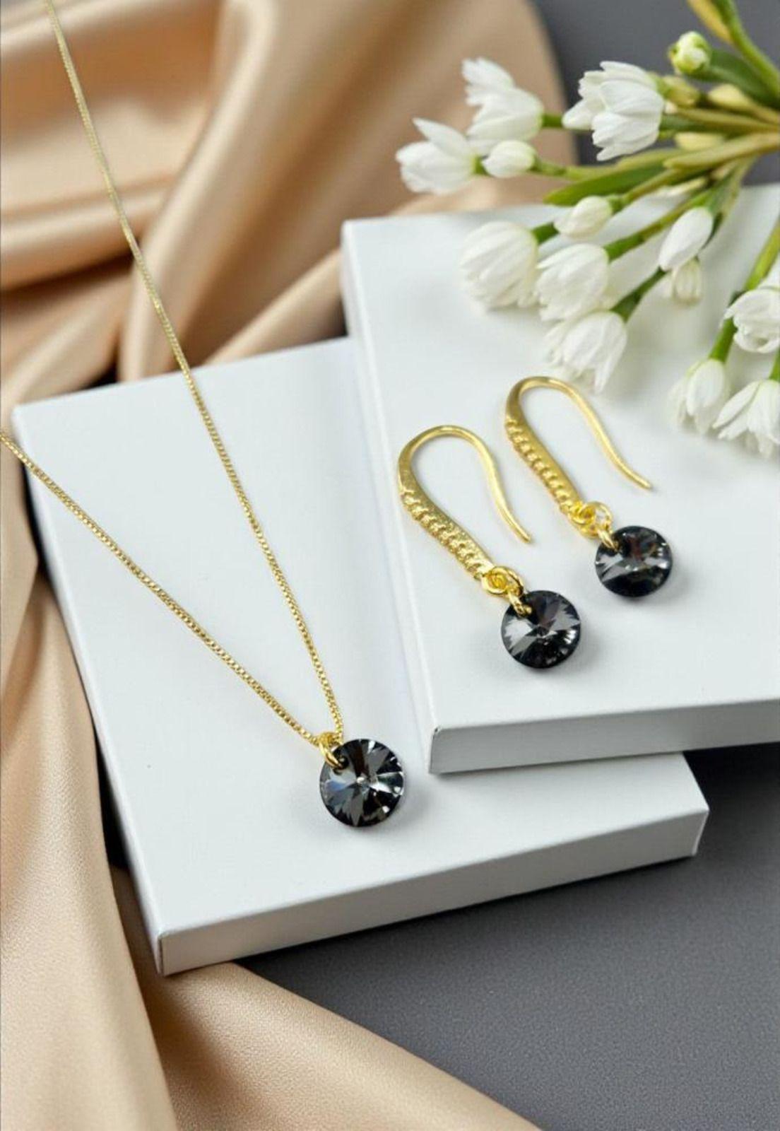 Conjunto Antonia Gold 24K Cristal Swarovski® Silver Night-2
