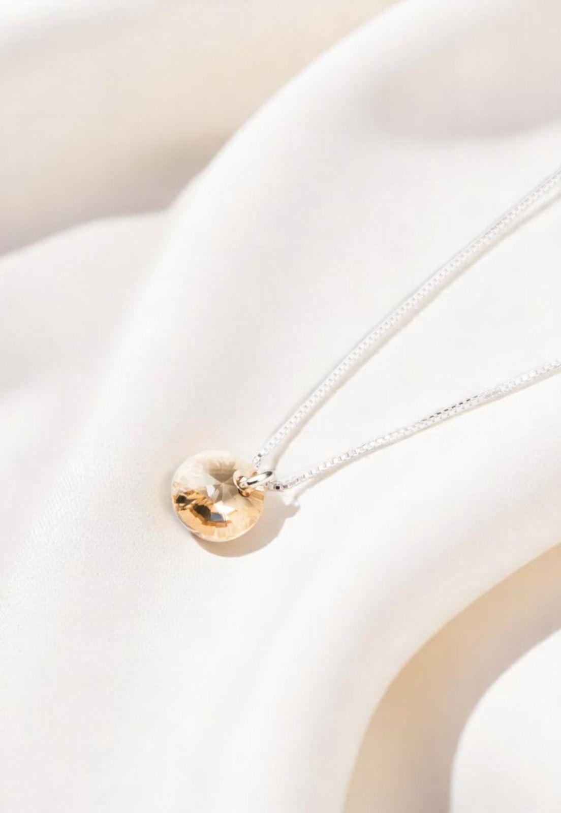 Collar Punto de Luz Plata 925 creado con cristales de Swarovski® Golden Shadow-2