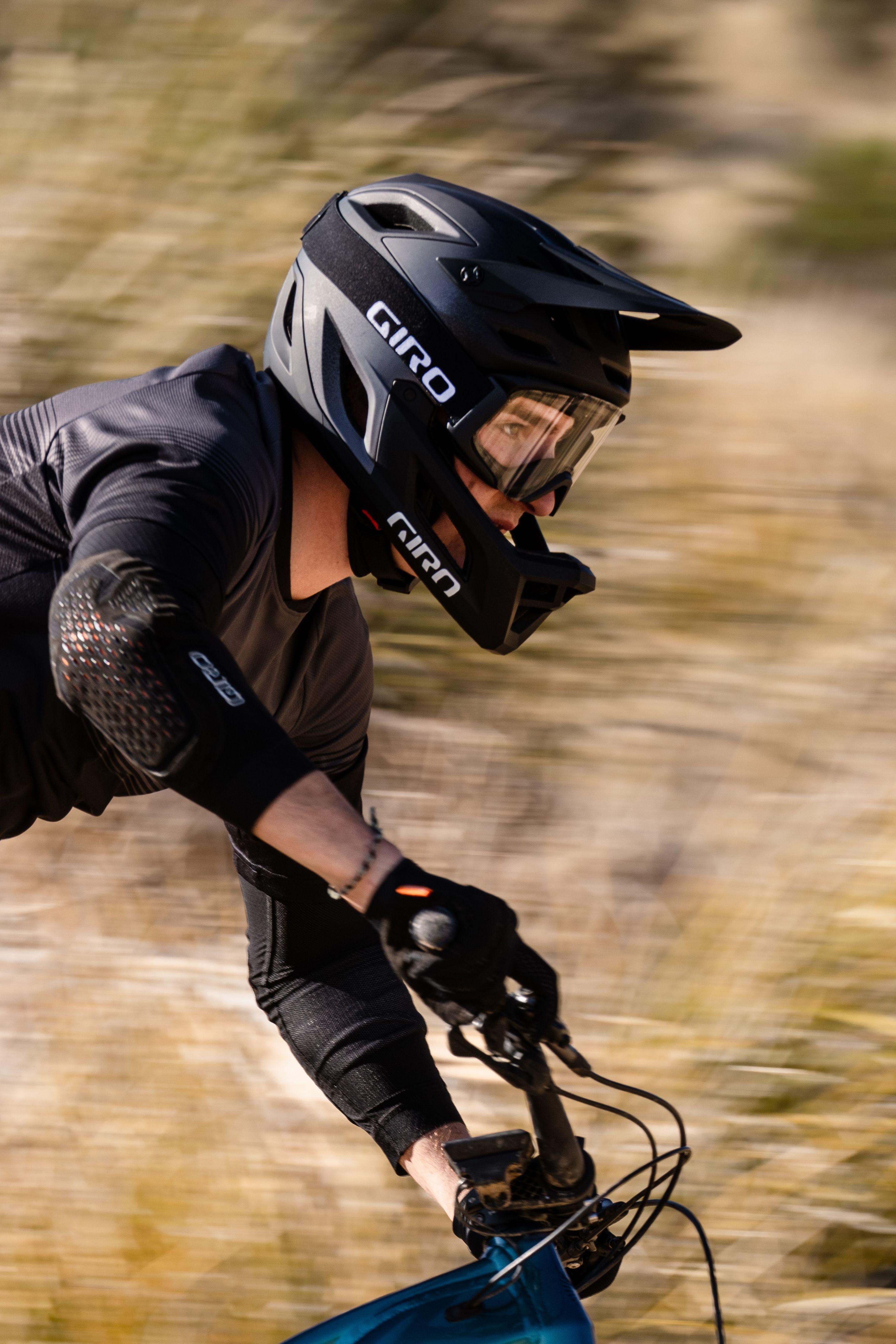 CASCO GIRO COALITION MATE/GLOSS BLACK-4