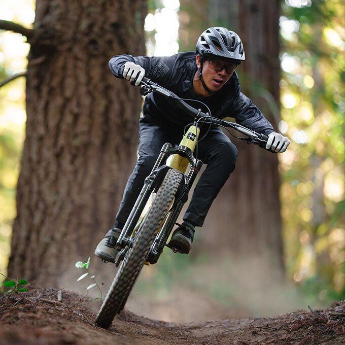 GUANTE GIRO RODEO BLACK-2
