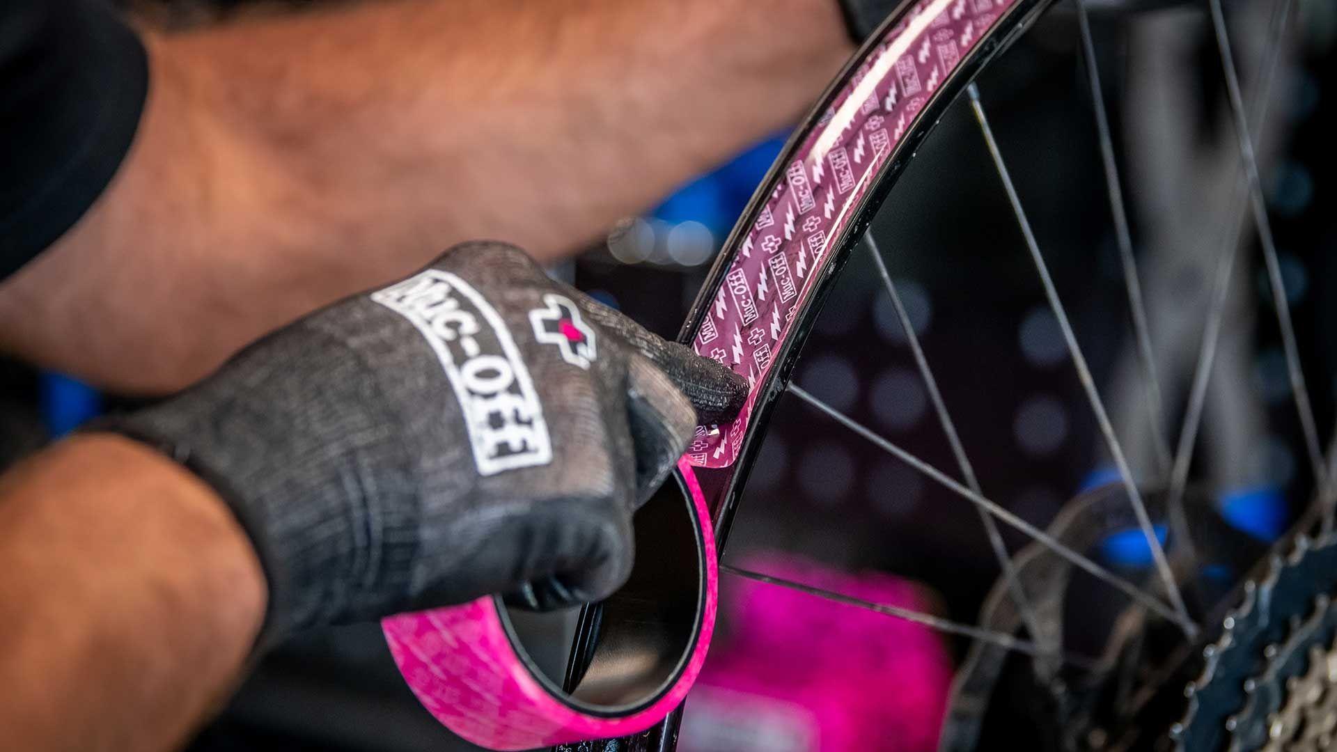 Cinta tubeless 30mm x 10m Muc-Off-2