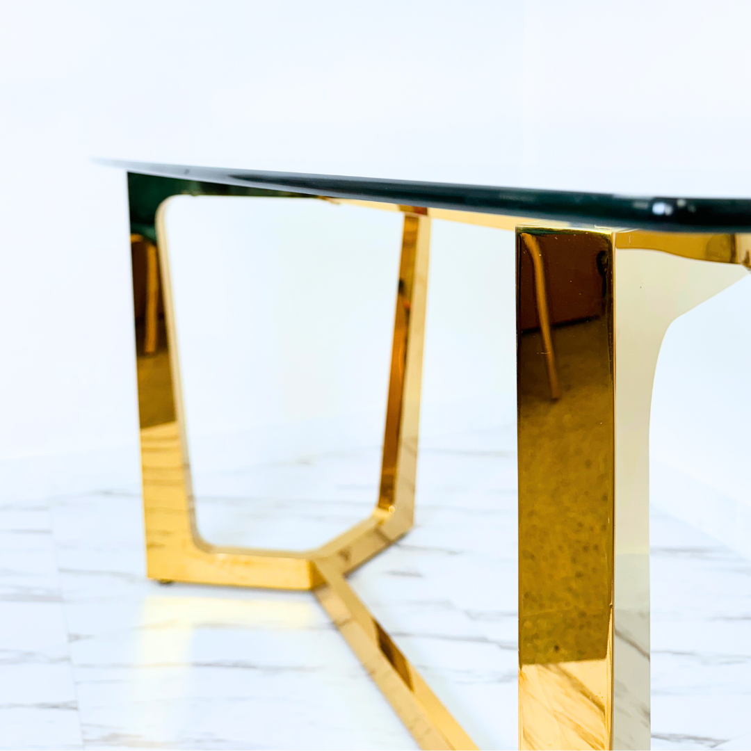 MESA DE COMEDOR CON ESTRUCTURA DORADA Y VIDRIO 10MM TEMPLADO-3