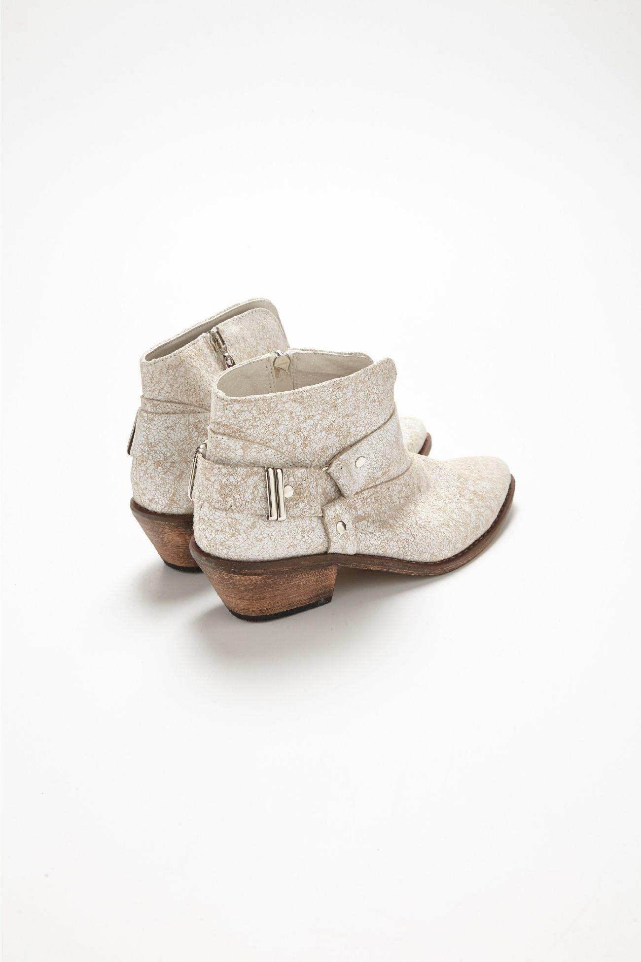 BOTA CUERO SOFI MARTIRE TEXANA KAROL BLANCO-2