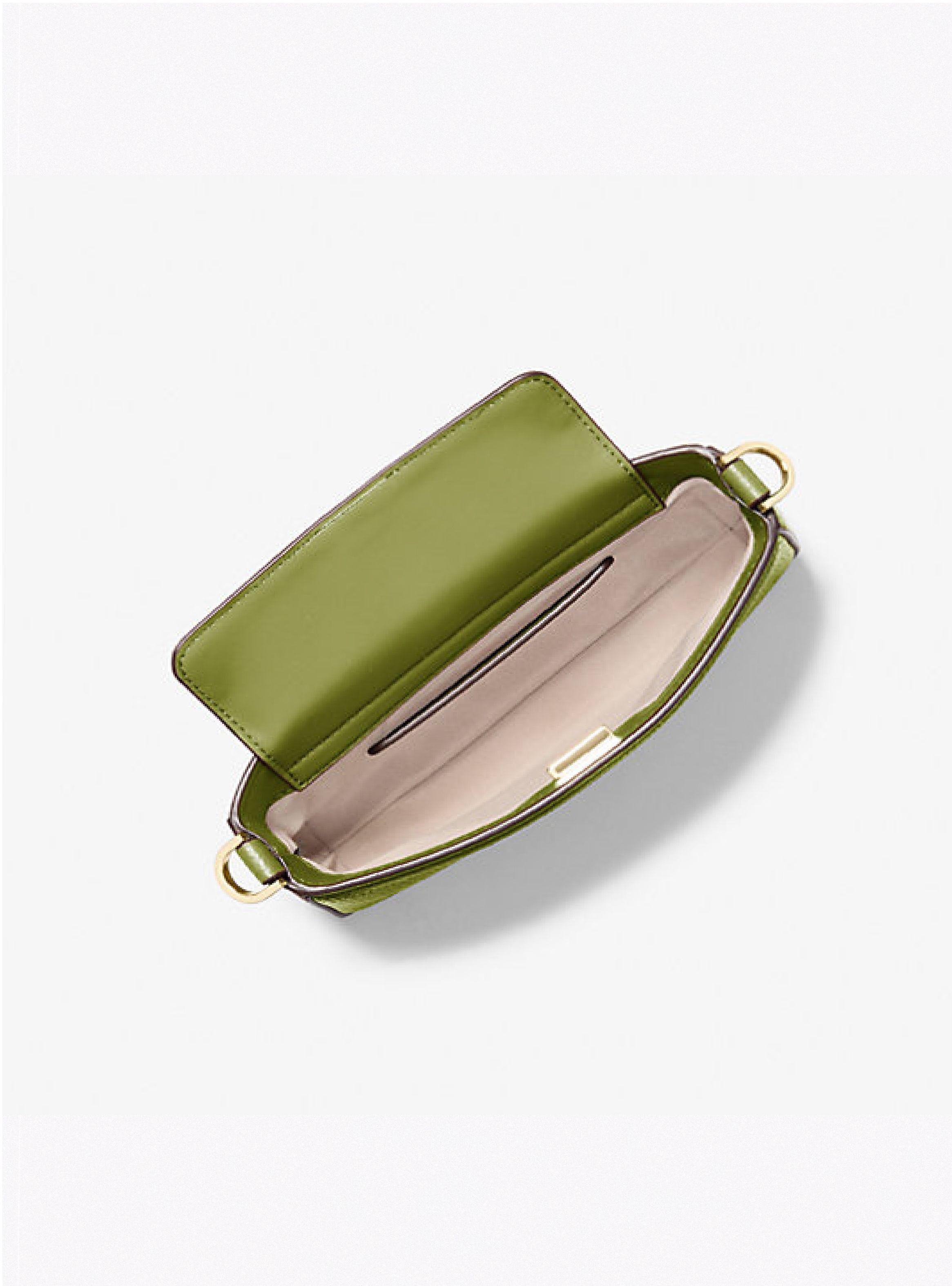 Cartera Michael Kors Bryant cuero verde-2