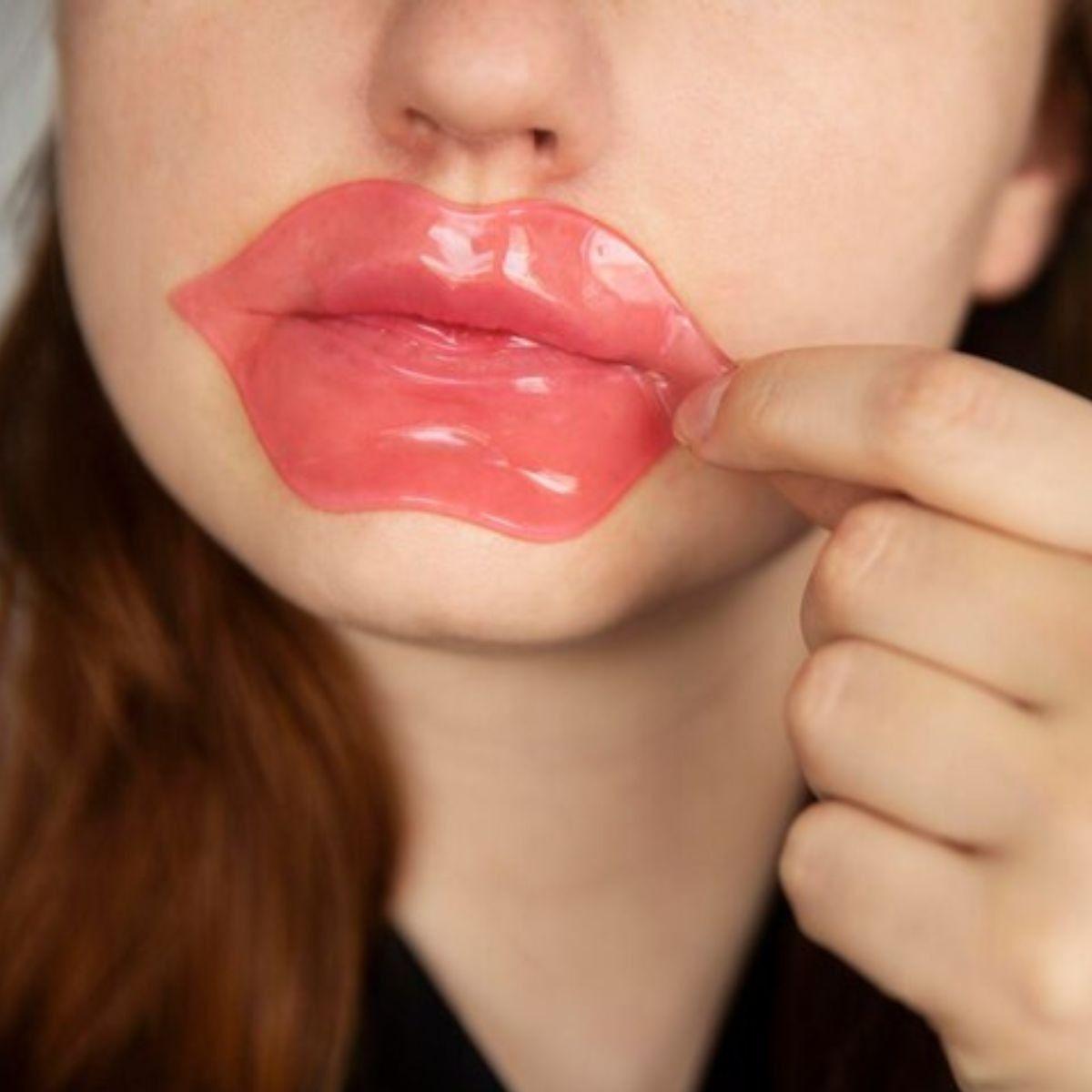 SET 2 MASCARILLAS HIDRATANTES Y REPARADORA LABIOS LAU-1