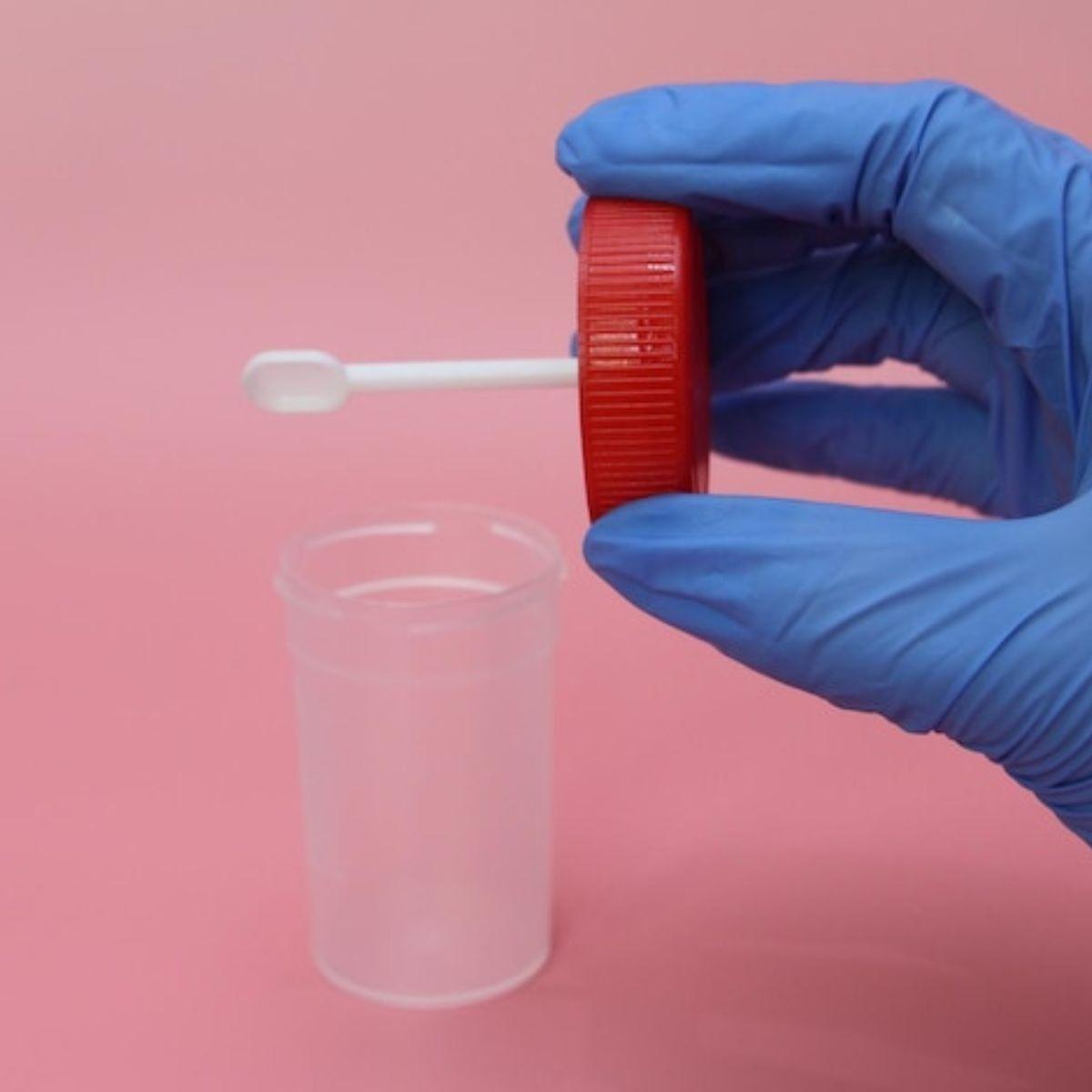 PAQUETE RECOLECTOR DE HECES MUESTRA LABORATORIO LAU-1