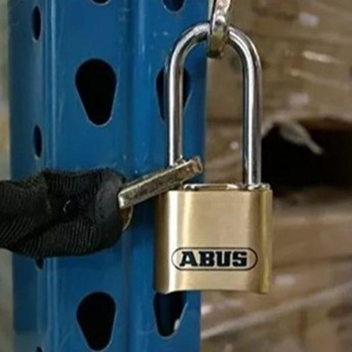 Candado Laton 180IB 50 HB63-4