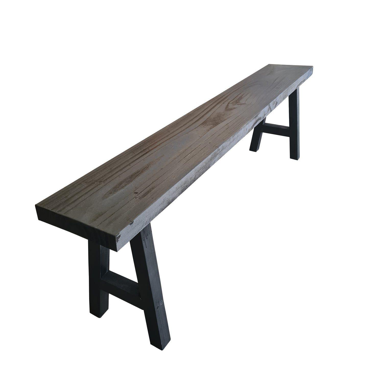 Banqueta Antillanca Negra teñida 180-3