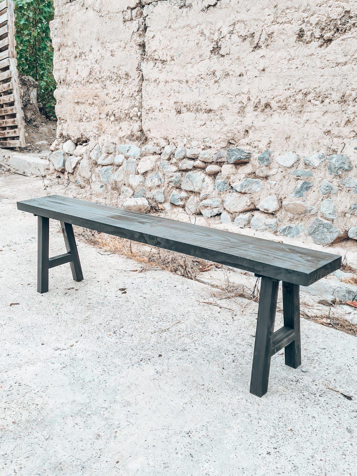 Banqueta Antillanca Negra teñida 180-1