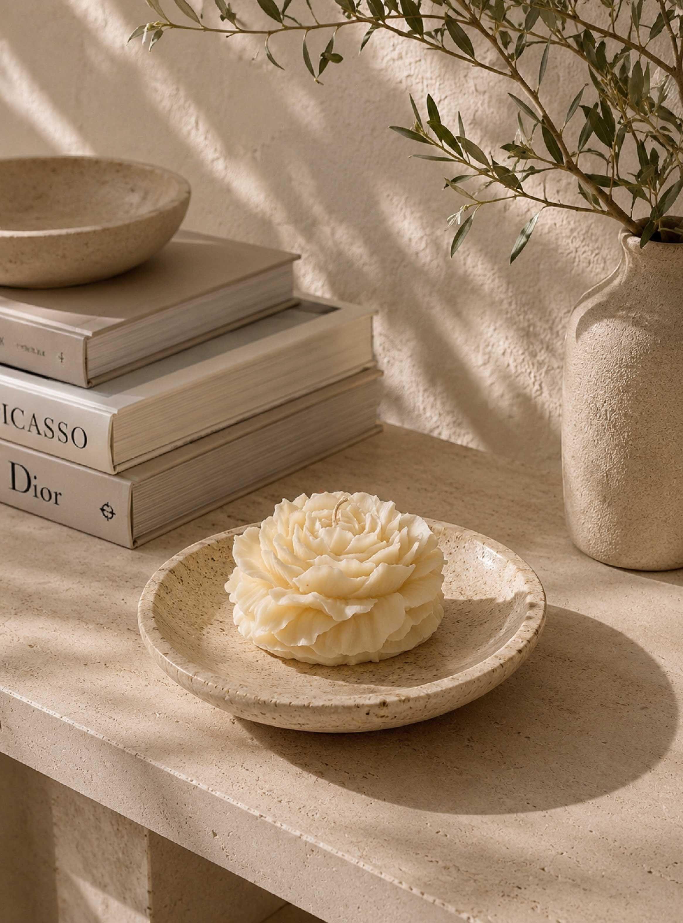 THE SOLOIST Sculptural Peony Candle-2