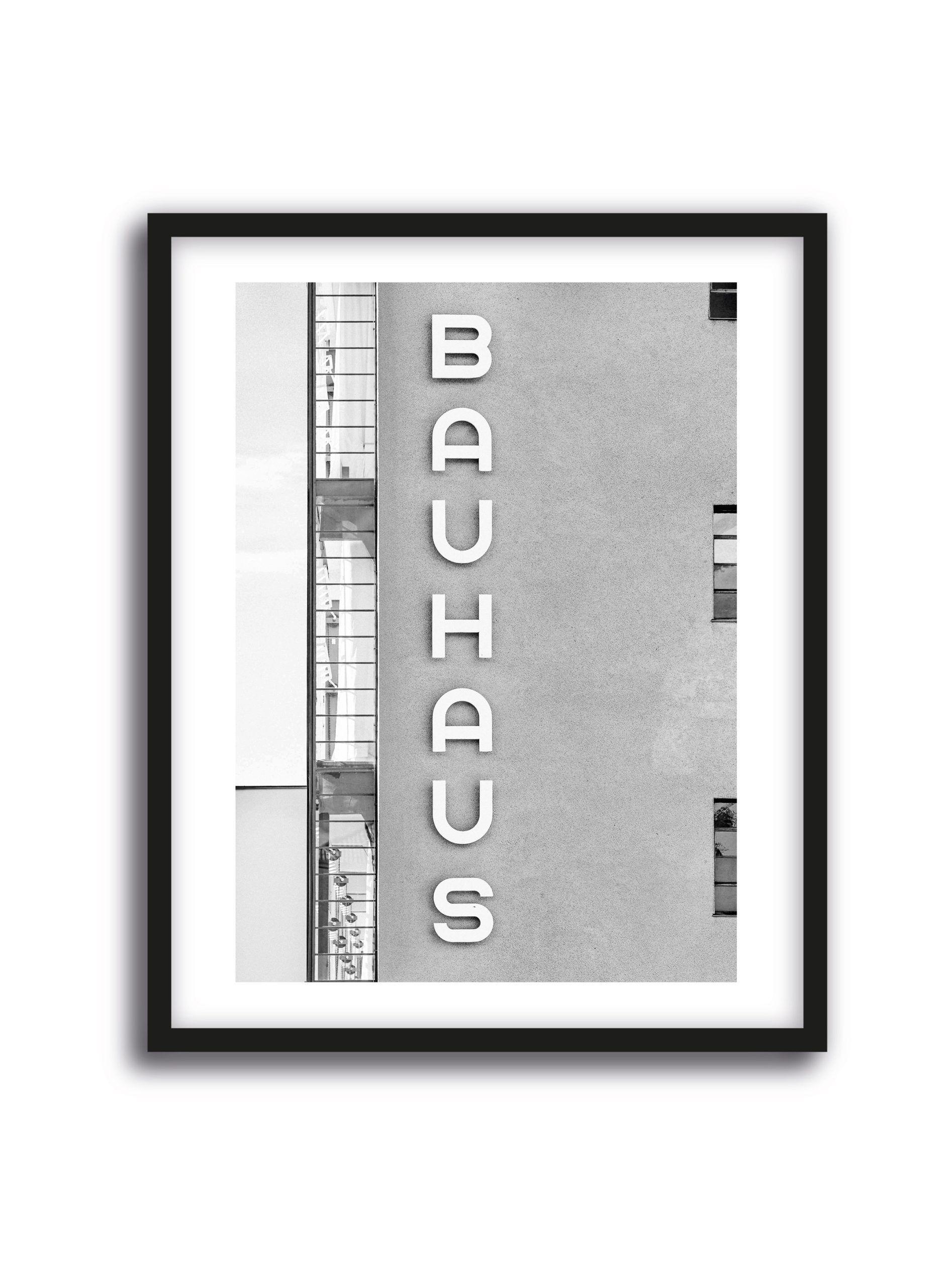 Cuadro 40x50 Arquitectura: Fotografía escuela de la Bauhaus-0
