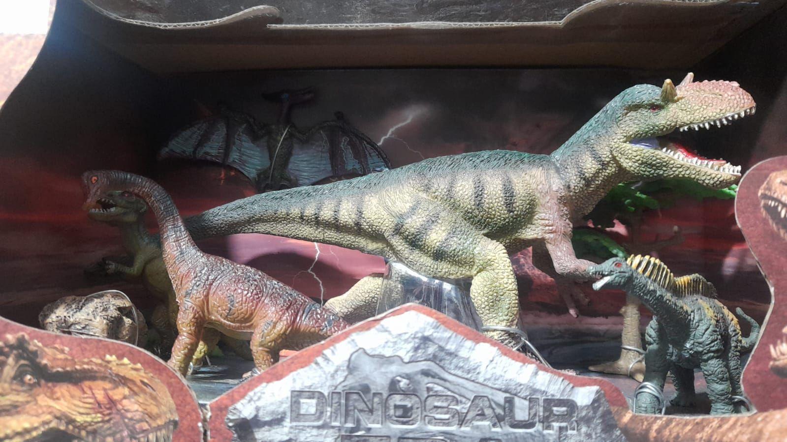 Set 5 Dinosaurios Modelos Realistas Y Accesorios Juguete-3