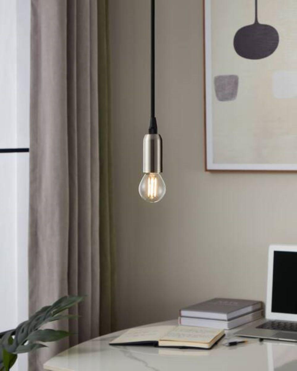 Ampolleta LED Transparente Dm45 5W E14 L76 2700K Cálida Cod110183-1