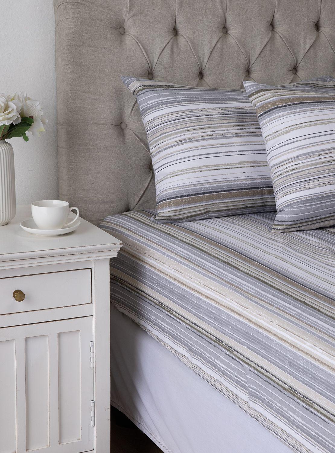 Set Funda De Plumón + Sábana Bajera Azura Súper King -4