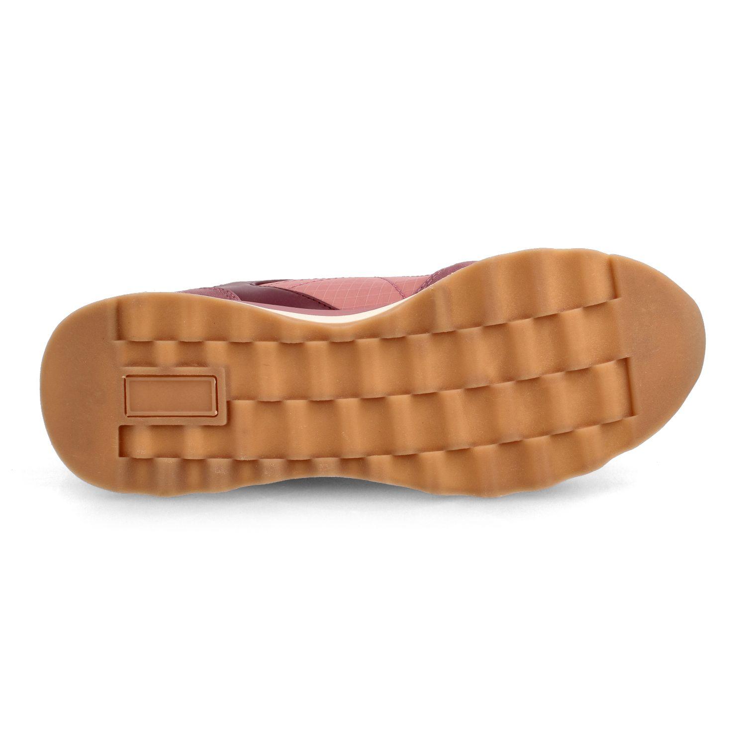 Zapatilla Mujer Bata Colmen Burdeo-4