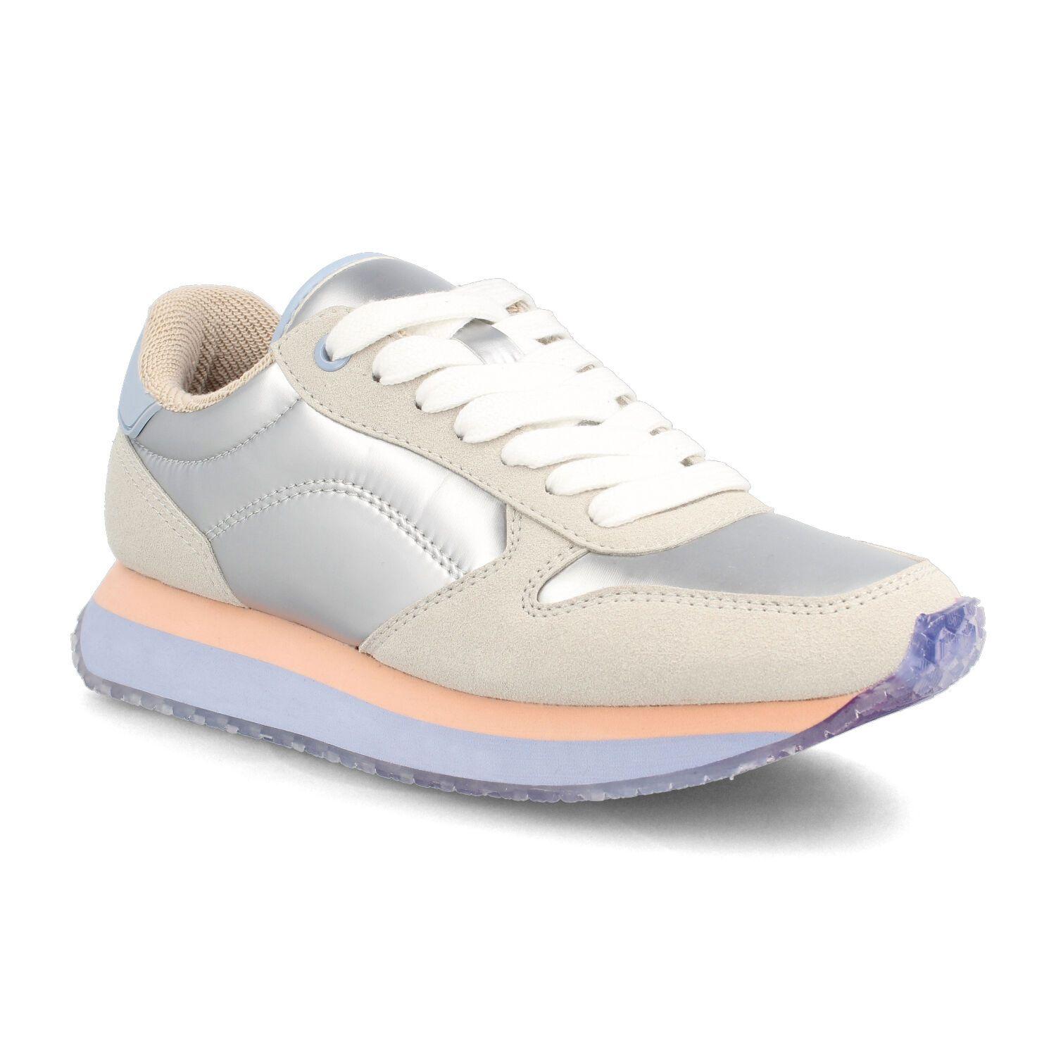 Zapatilla Mujer Bata Berry Plateado-1