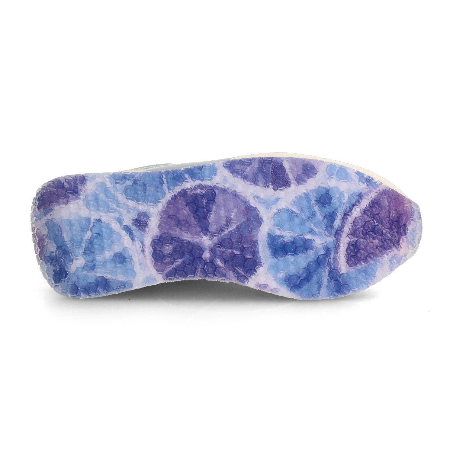 Zapatilla Mujer Bata Berry Plateado-4